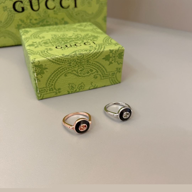 G*u*i rings